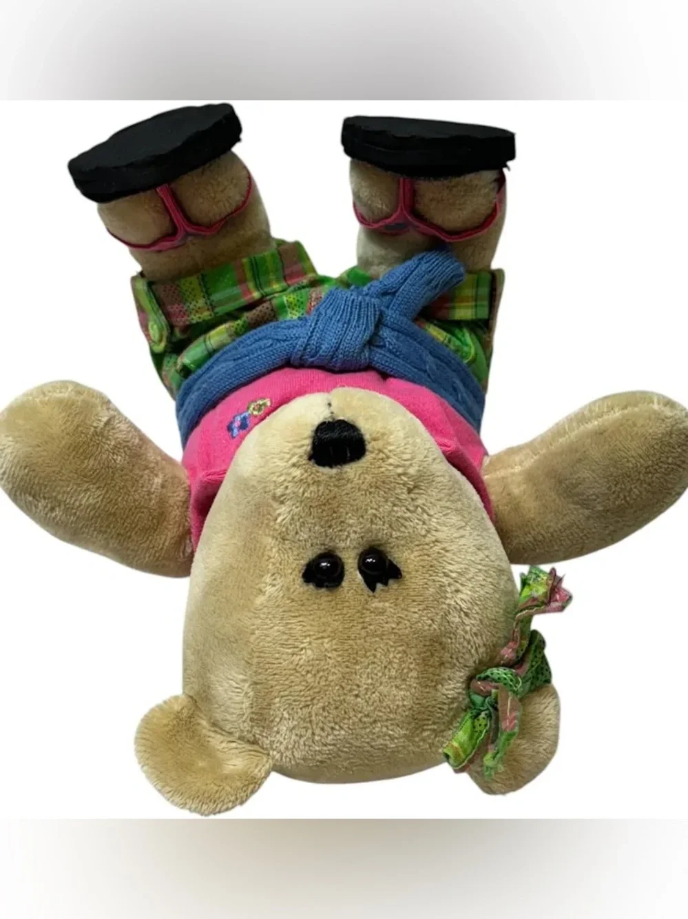 Starbucks Barista preppy Bear in Pink Shirt and Green Shorts sweater 2007 62th